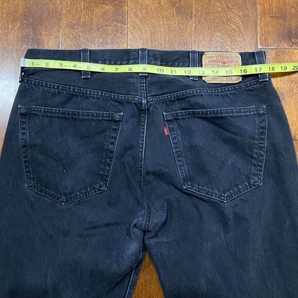 Levi's 501 Classic Straight Leg Black Denim Button Fly Jeans Womans Size 38 x 27 - Picture 7 of 10